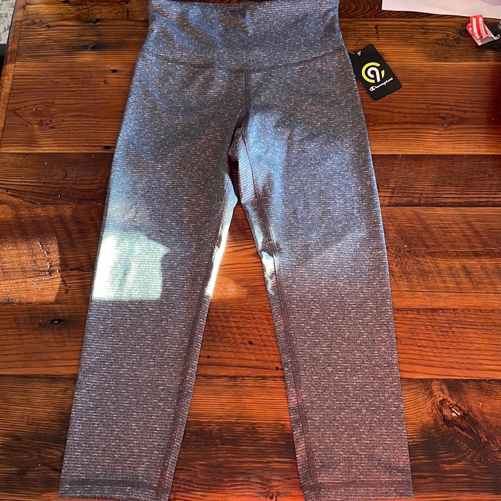 NWT C9 Champion gray cropped leggings size XS